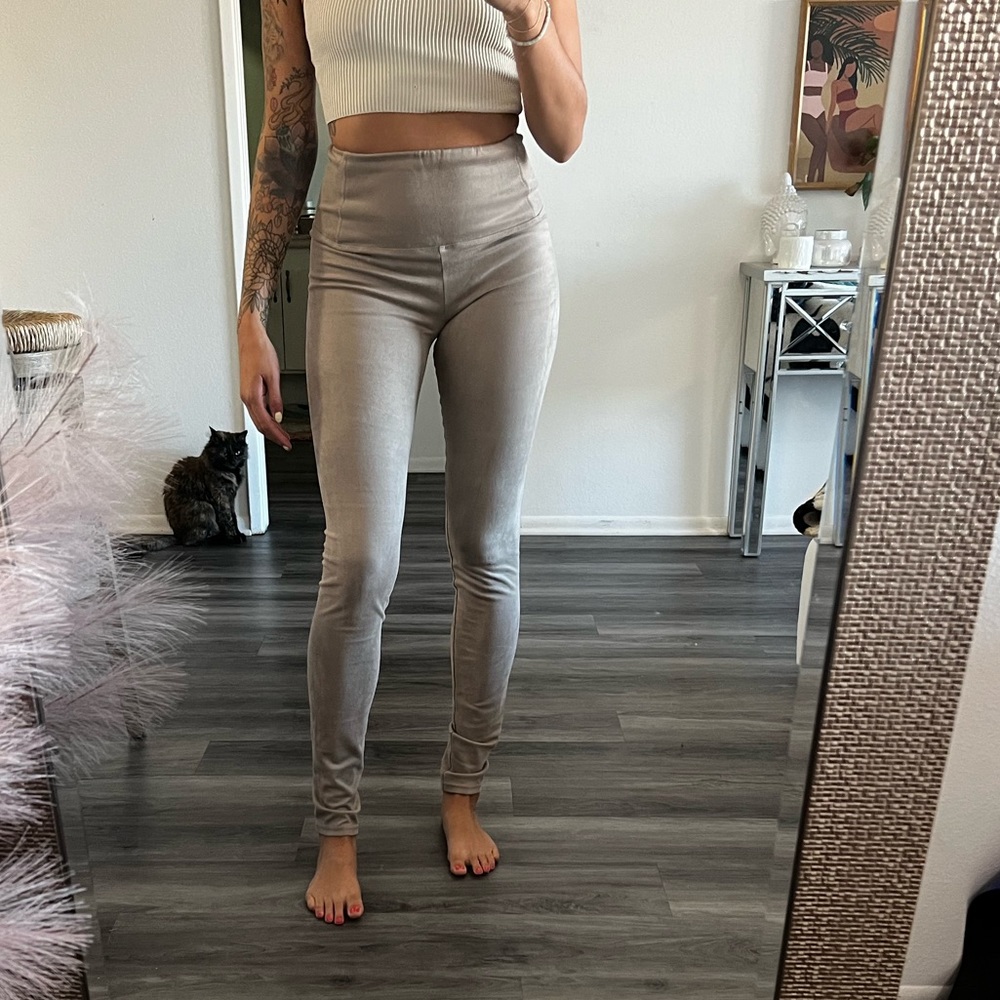 Aritzia suede legging